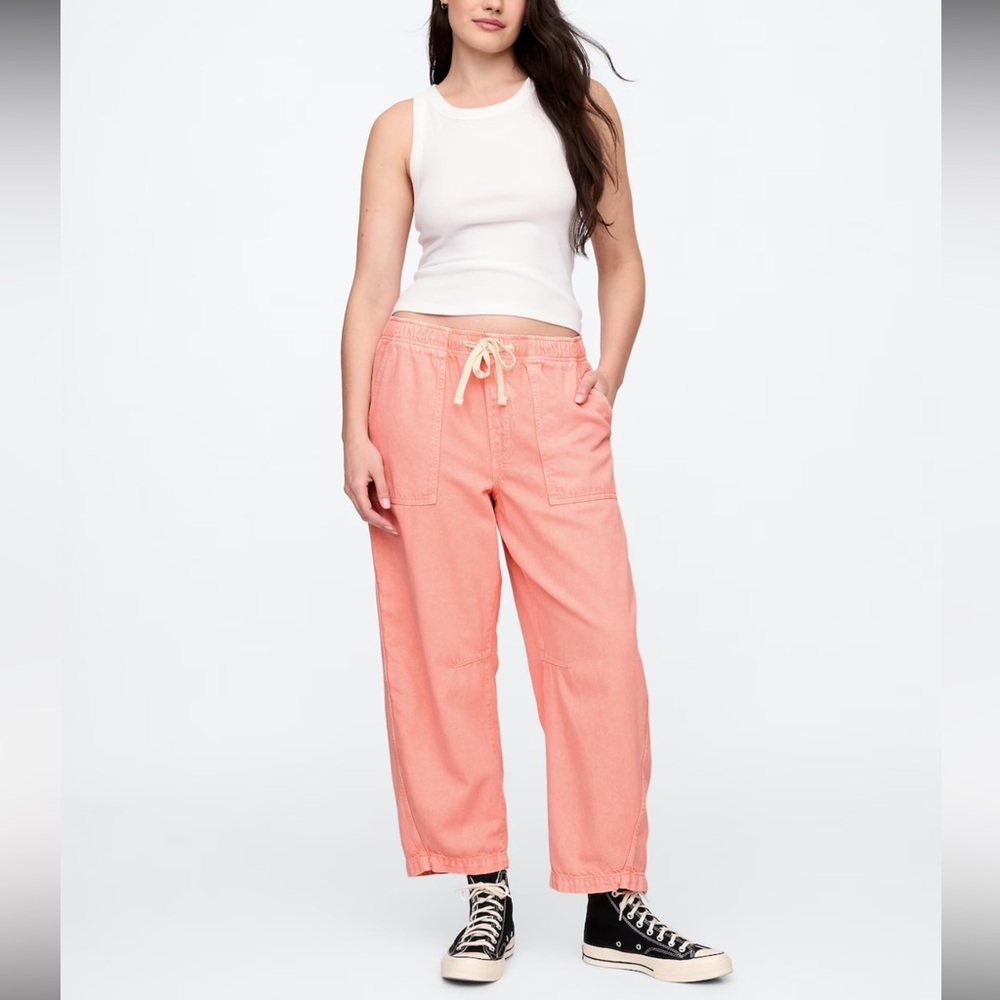 GAP Mid Rise SuperSoft Pull-On Barrel Jeans - Picture 5 of 11